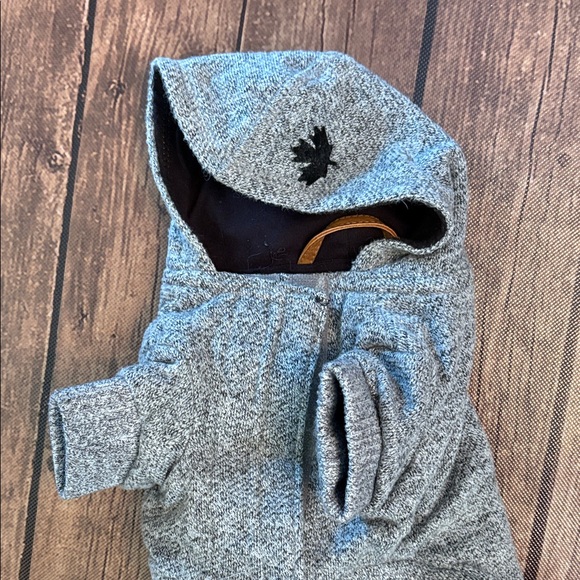 Roots x Canada Pooch Gray Dog Hoodie Sz 10 (10" Back Length) - Picture 4 of 7